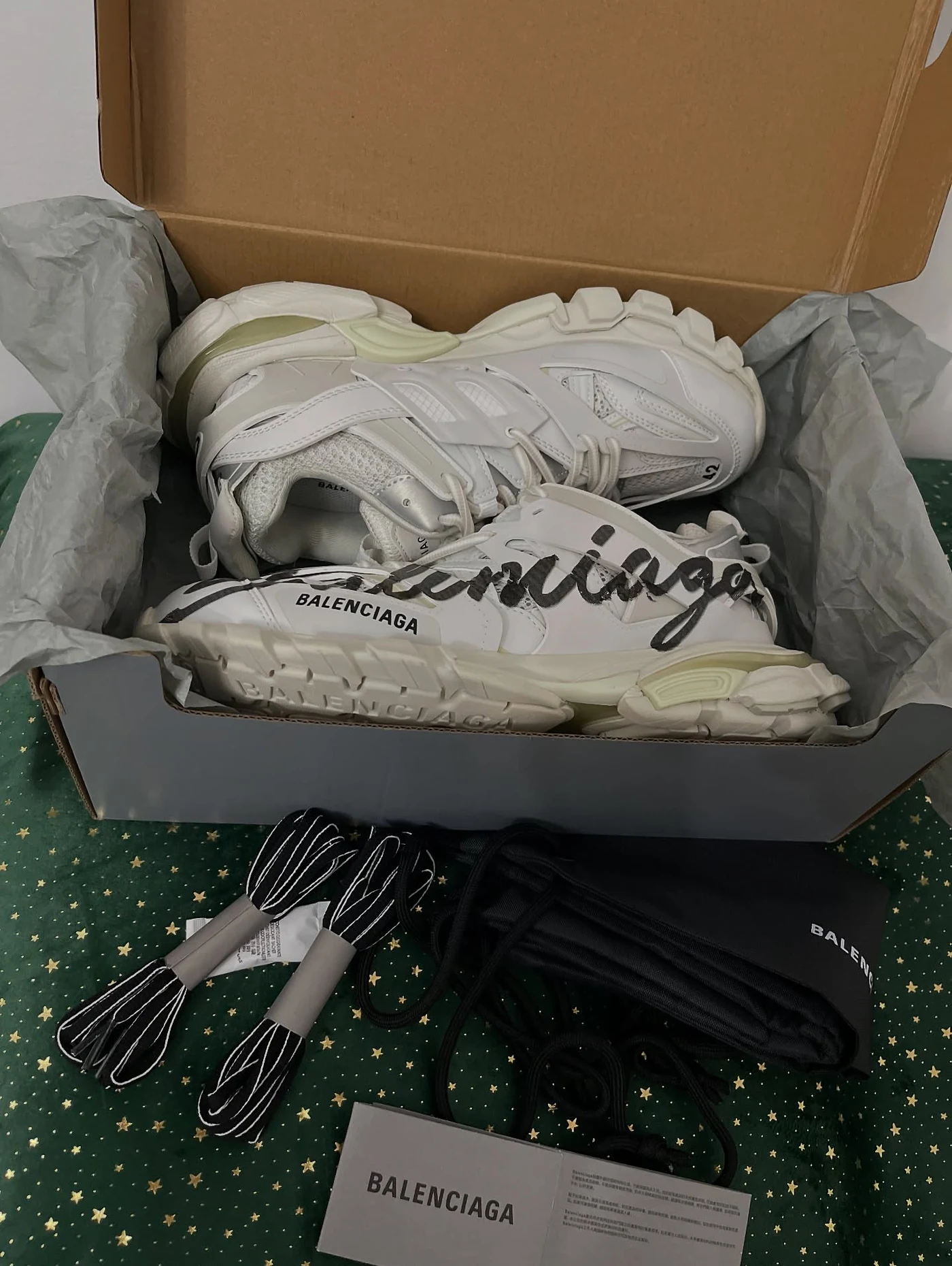 Balenciaga Track Signature, imaginea 10
