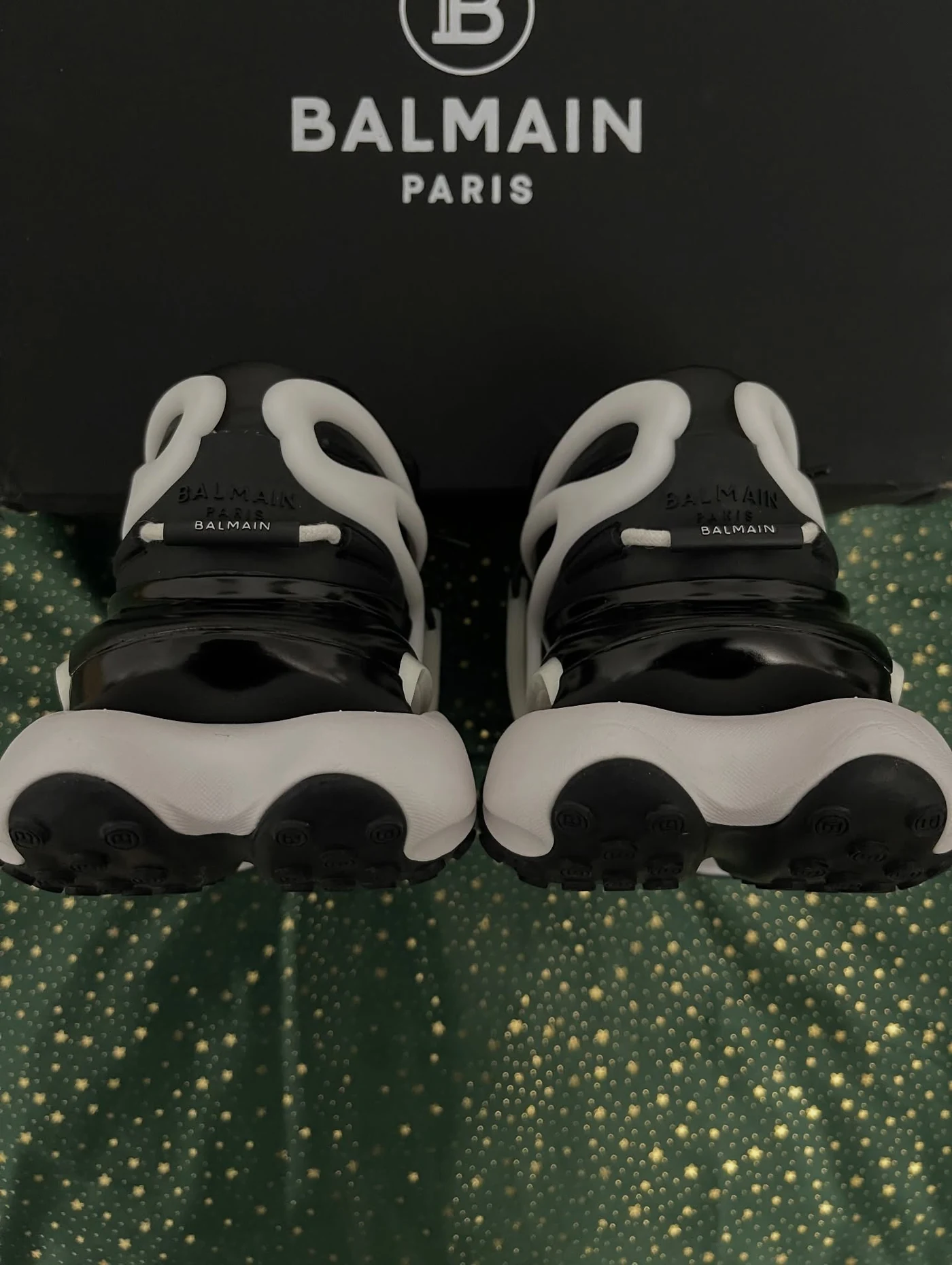 Balmain Unicorn, imaginea 11