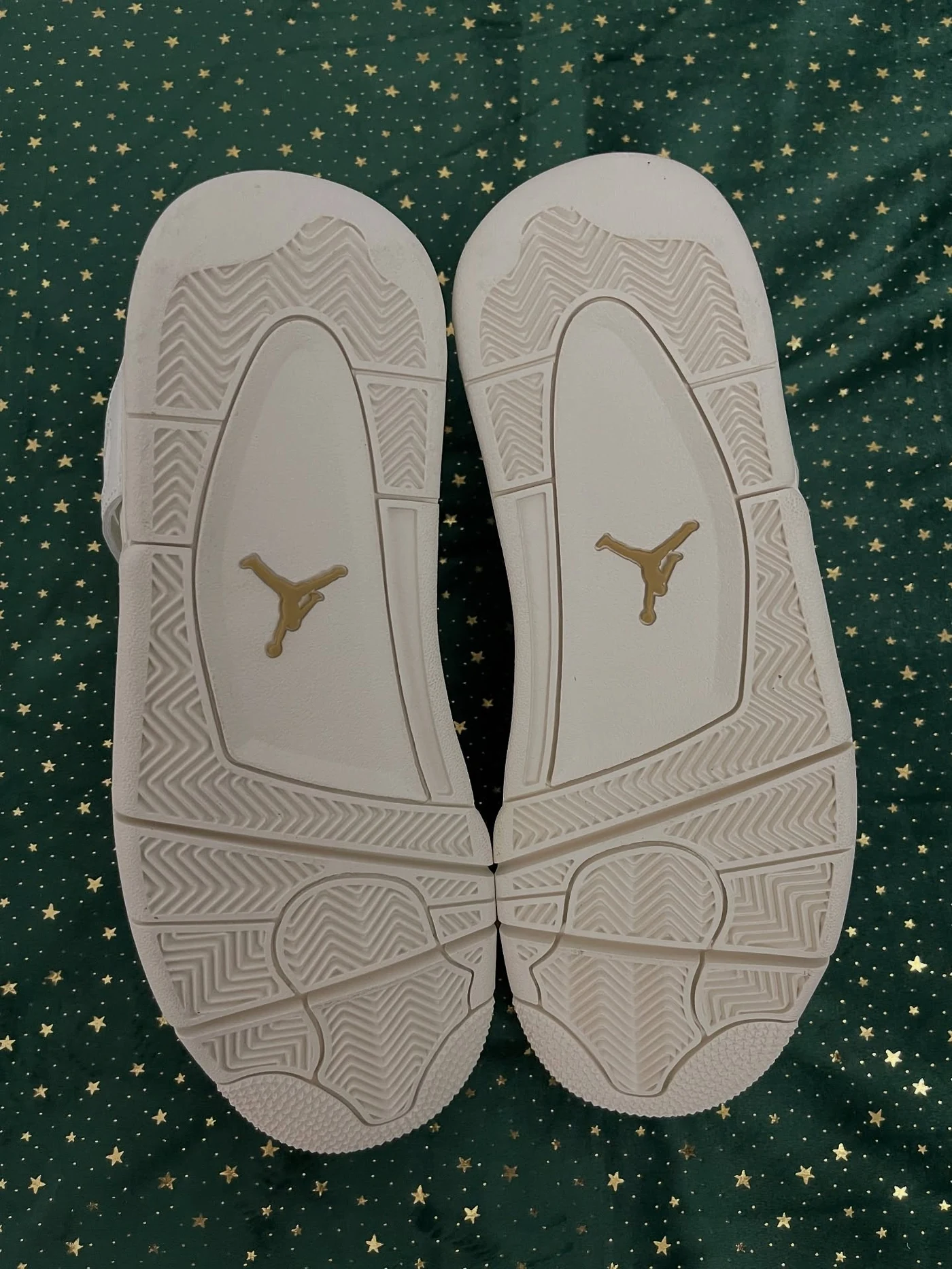 Jordan 4 Metallic Gold, imaginea 4
