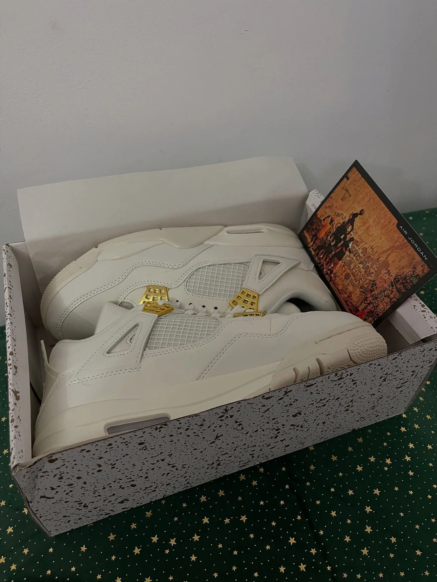 Jordan 4 Metallic Gold, imaginea 7