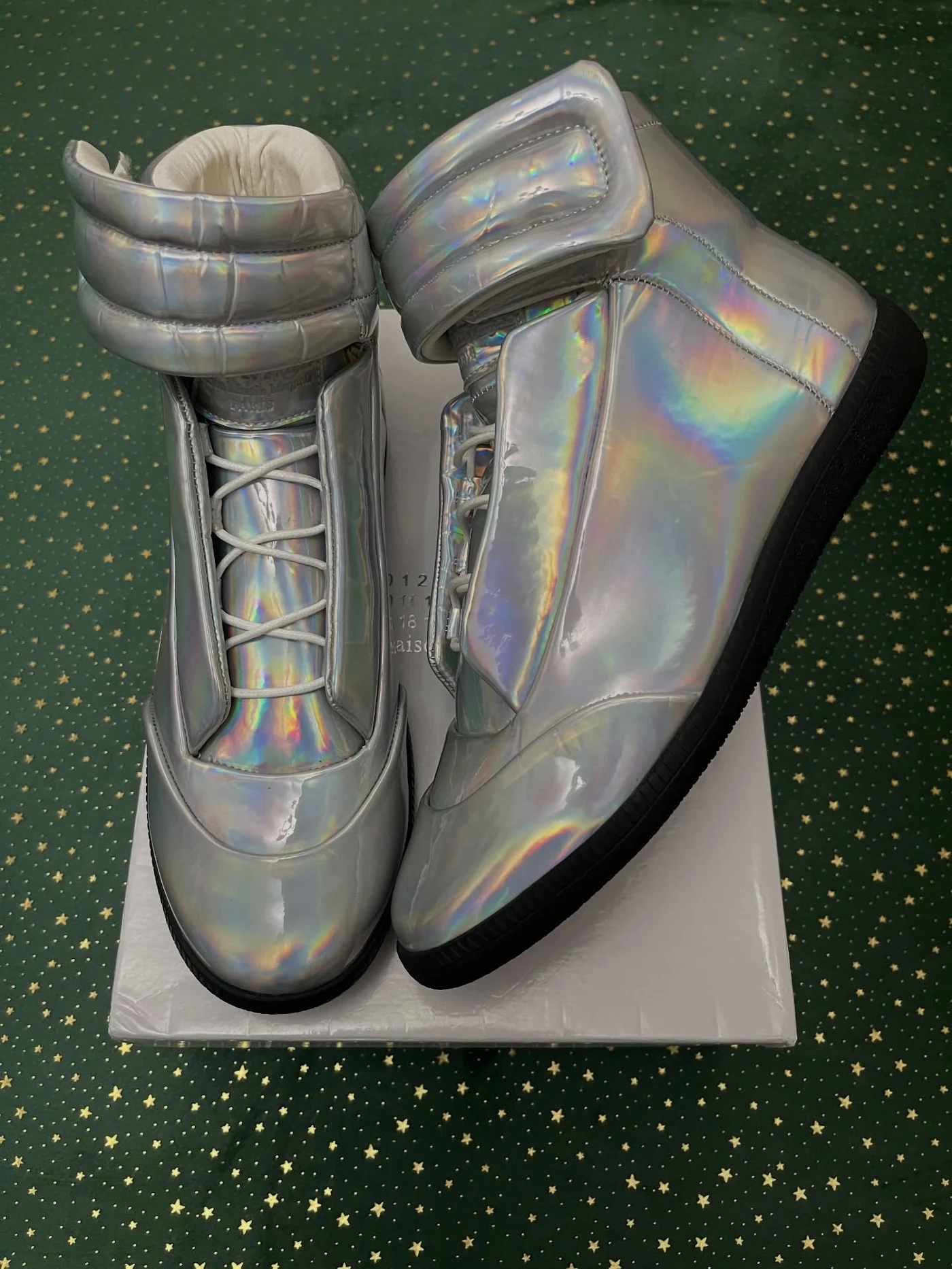 Margiela Future Iridescent, imaginea 13