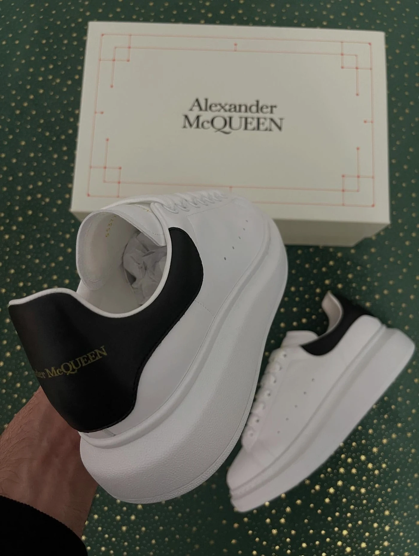 McQueen White Black, imaginea 4