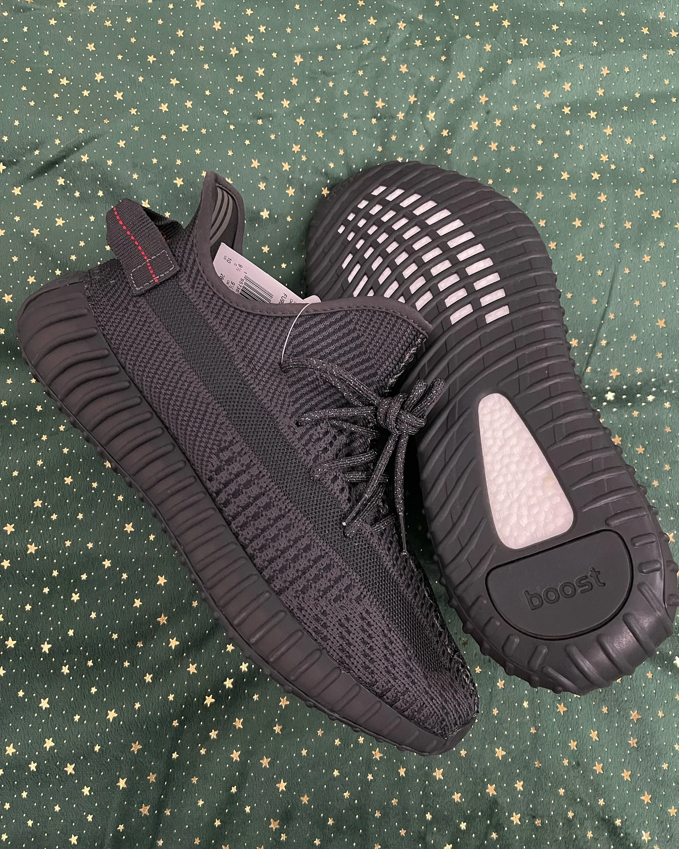 Yeezy 350 V2 Black Static, imaginea 2