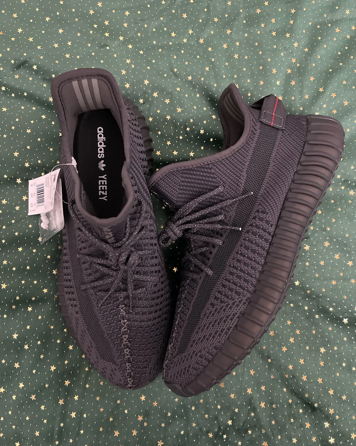 Yeezy 350 V2 Black Static, imaginea 3